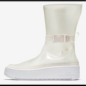 NIKE'S TRANSLUCENT AIR FORCE 1 SAGE HIGH LUX